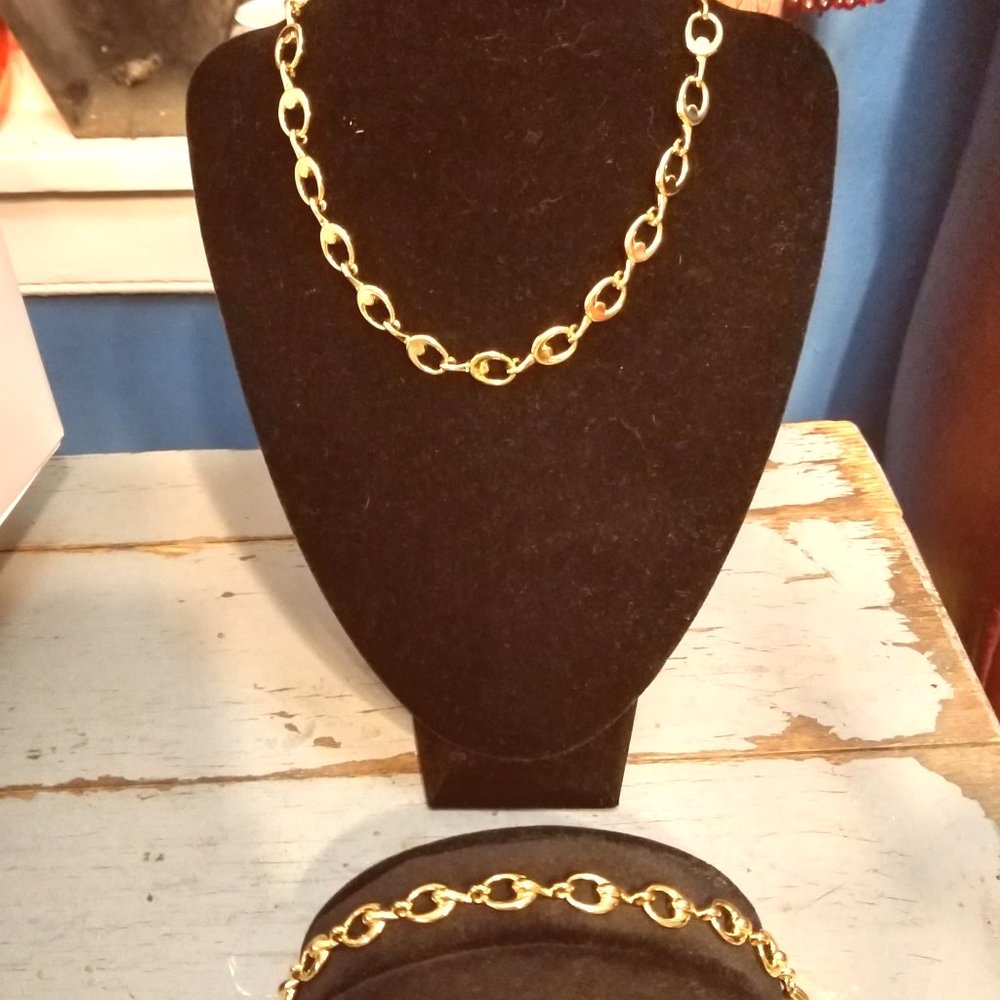 Vintage Crown Trifari Gold Filled Mariner Link Necklace & Bracelet Set NWT & Box